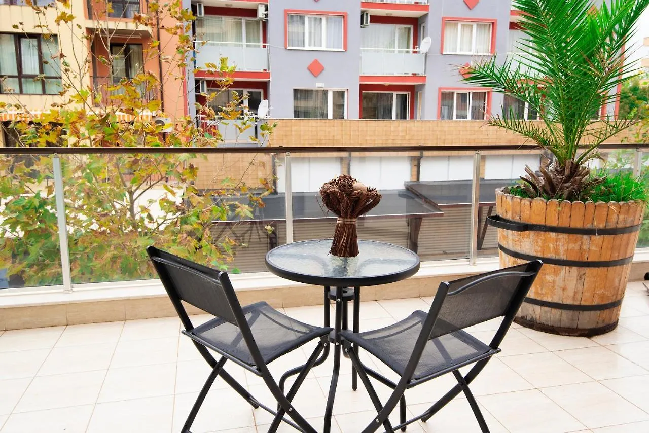 Green Paradise Deluxe Apartments Primorsko Bulgaria
